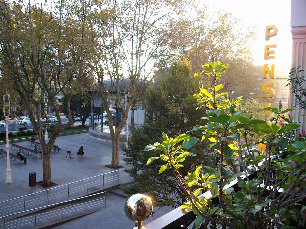 Pension Lorea San Sebastián Eksteriør bilde